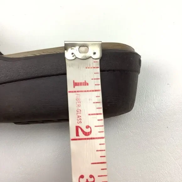 Crocs Sanrah Brown Gold Circle Accent Flip Flop Thong Sandals Women 9 Low Wedge - Picture 9 of 14